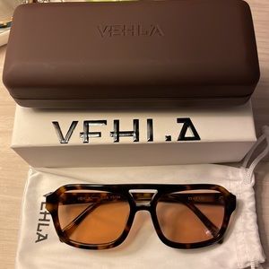 Vehla Dixie/Tort sunglasses